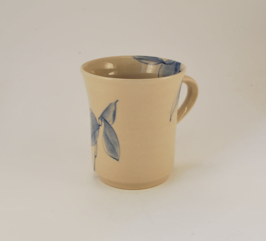 Tasse in verschiedenen Bemalungen - Apfelduft