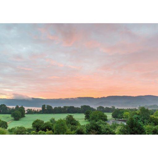 Kunst-Postkarte - Blick von der Abtei Maria Laach über den Laacher See