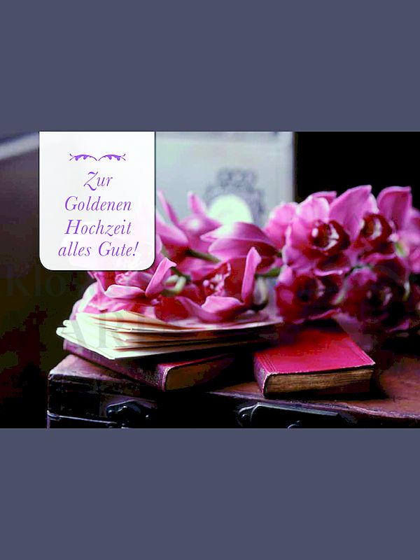 Foto: Zur Goldenen Hochzeit alles Gute (rote Blumen und Bücher auf Koffer)