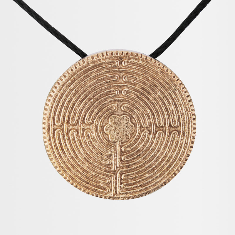 Halsanhänger aus Bronze "Labyrinth"