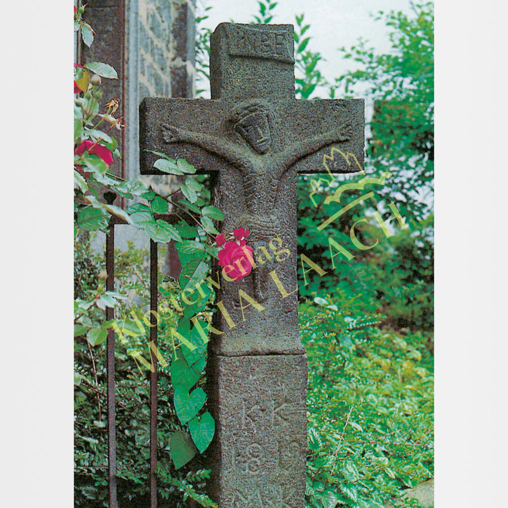 Kondolenzkarte - Basaltkreuz mit Rose